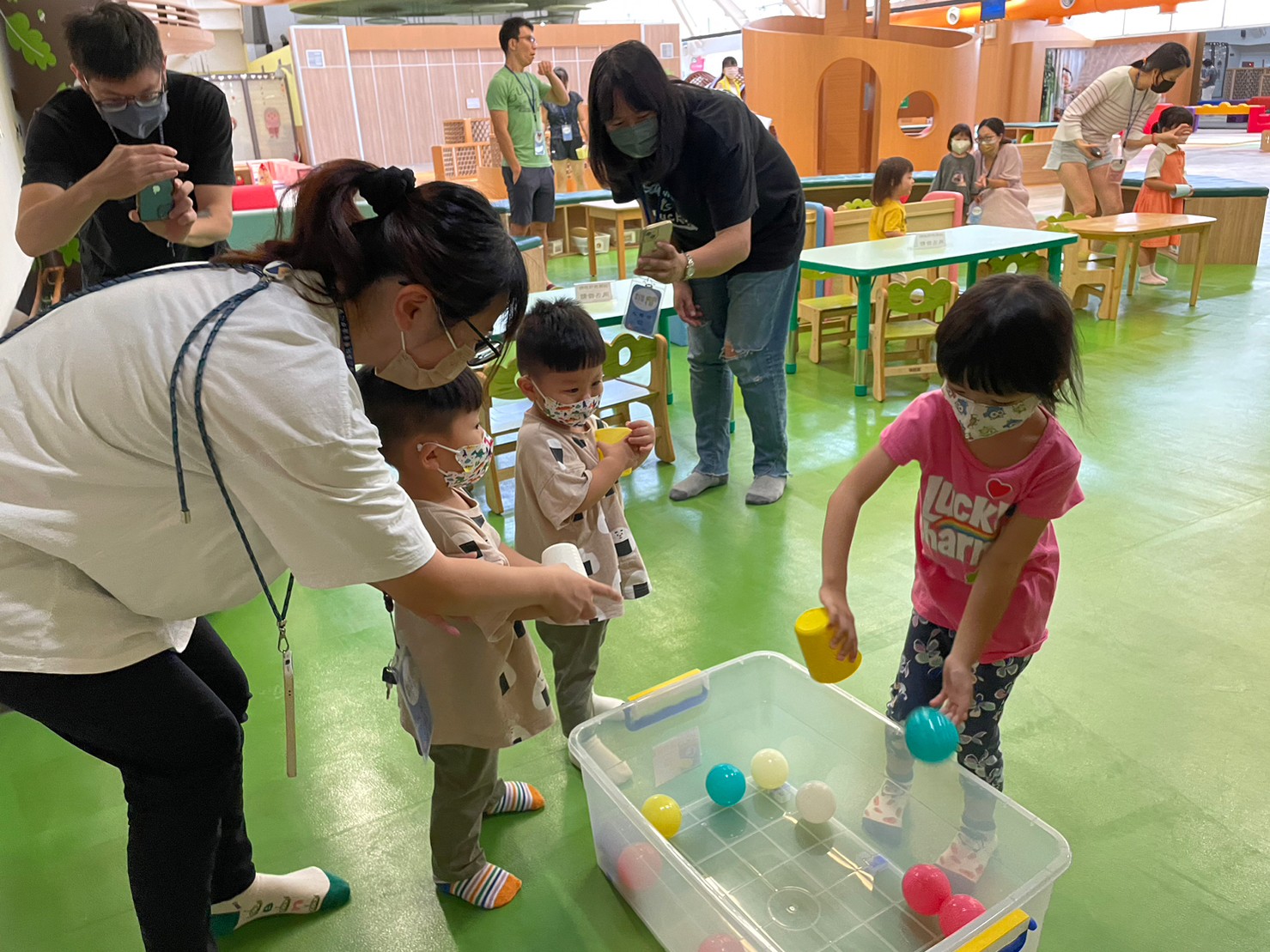 親子活動-美感：益智區：午茶野餐