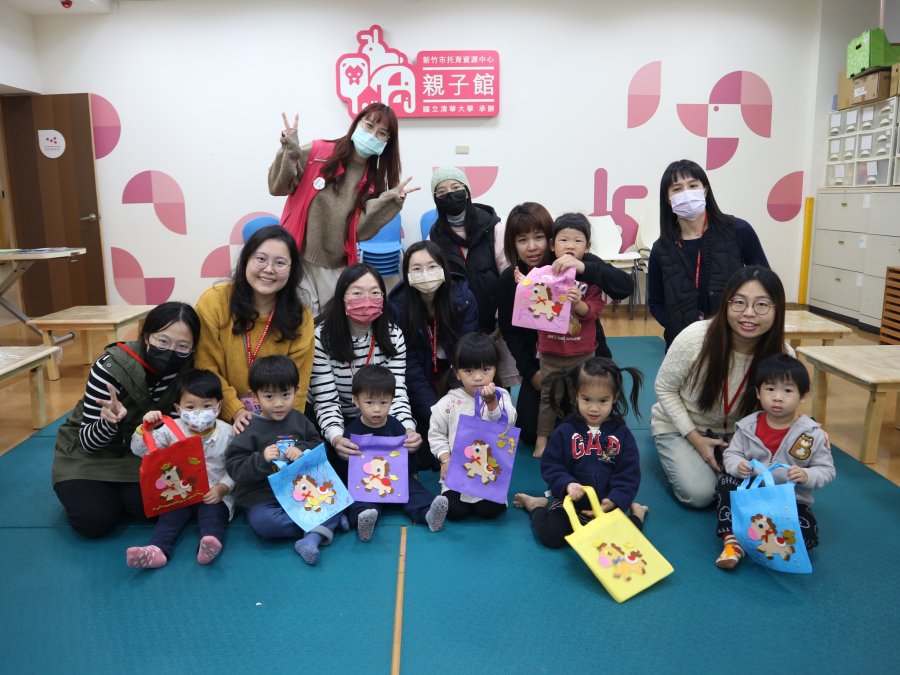 1150113(2)繪本時間：馬年到～小馬提袋