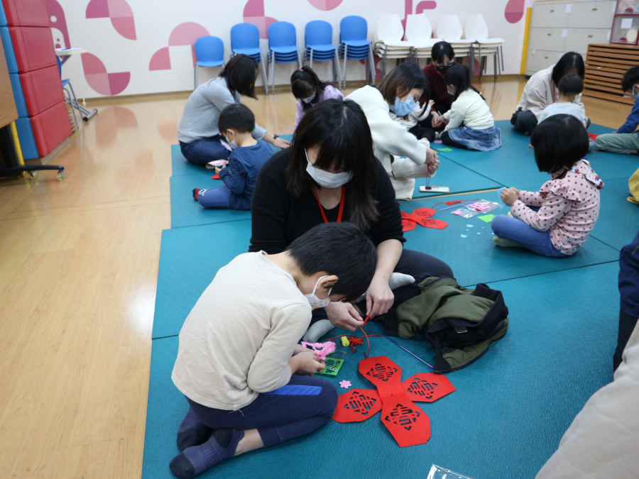 1120201(2)繪本時間：森林的元宵節