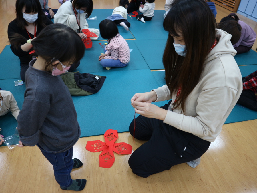 1120201(2)繪本時間：森林的元宵節