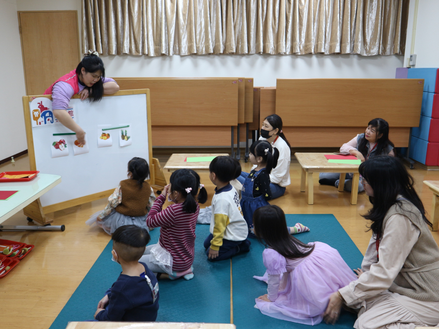 1150131(3)藝術創作：迎新年－鳳梨旺旺旺