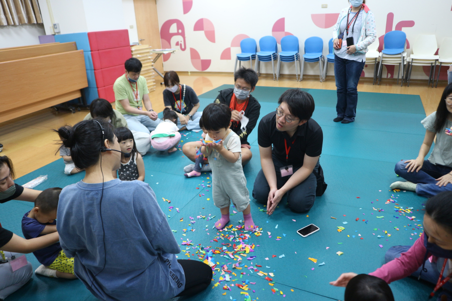 1140608(1)親職教育講座：暖陽的愛—讓親子關係升溫的互動技巧