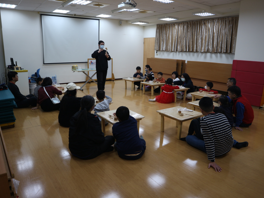 1150118(2)藝術創作：木工－造型小燈