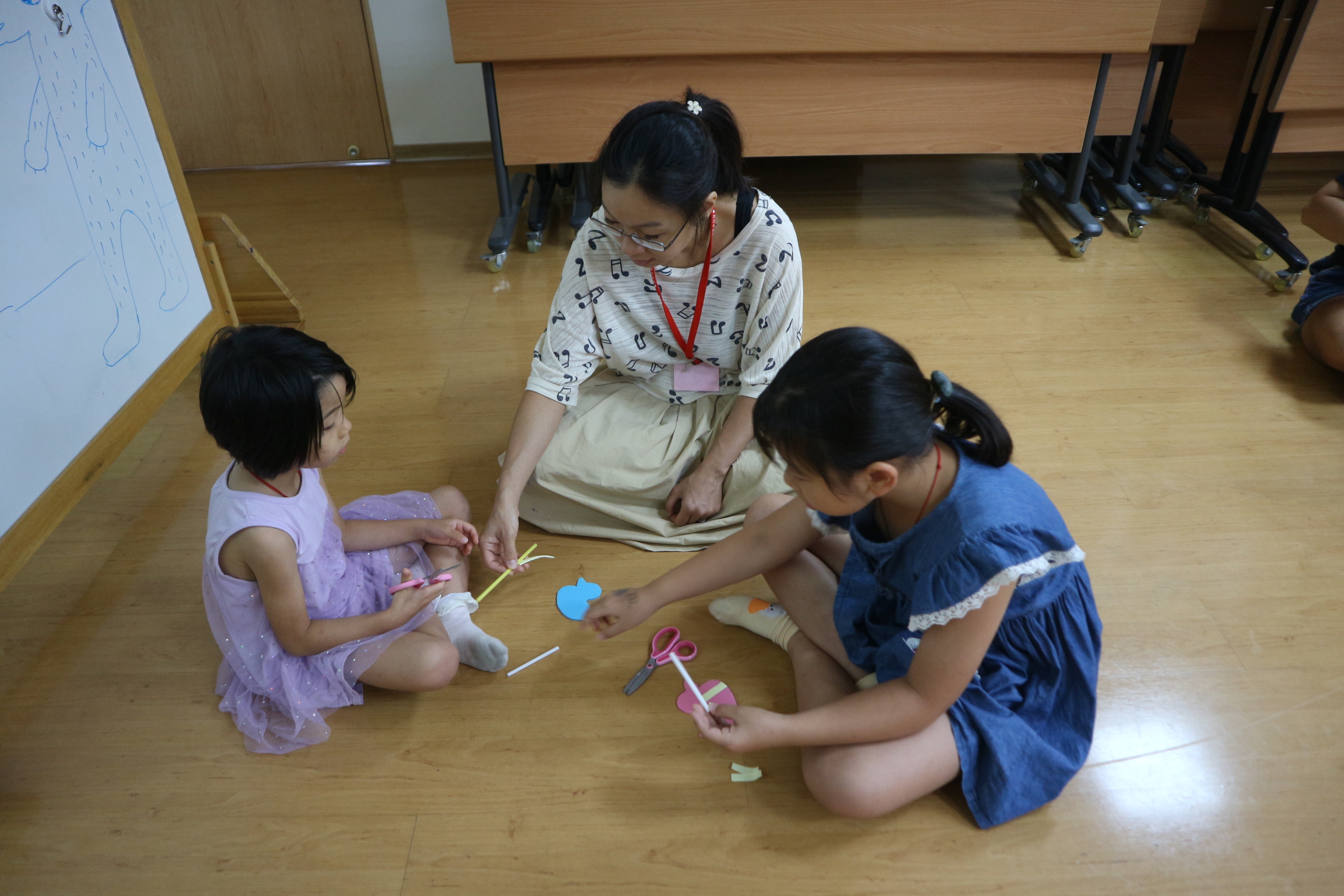 1120804(1)繪本時間:野狼的肚子我的家