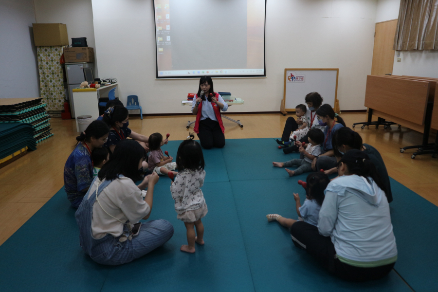 1140619(1)繪本時間：愛吃水果的牛