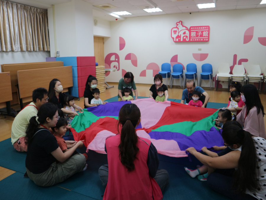 1140521(1)親子遊戲：小小孩感統一起玩