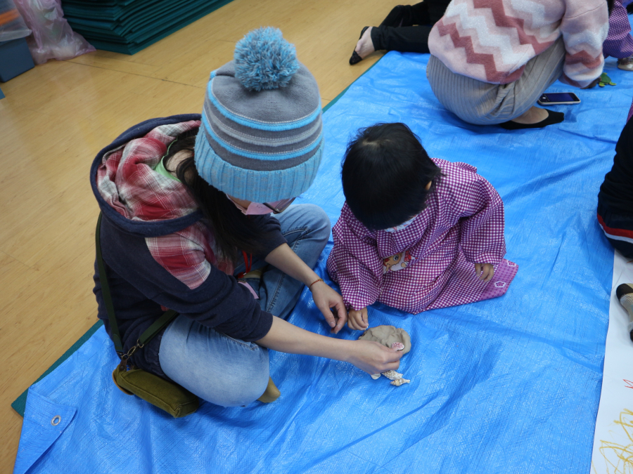 1120217(1)繪本時間:小魚飛飛