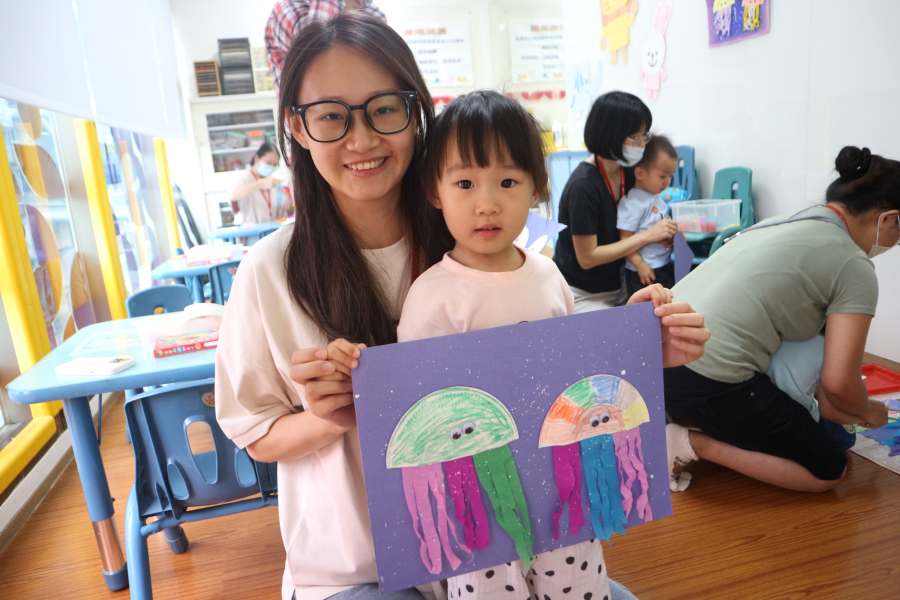 1140711(1)藝術創作：水母飄飄