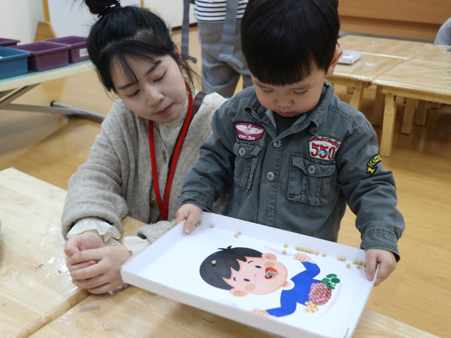 1150312(2)繪本時間：我會把食物吃光光