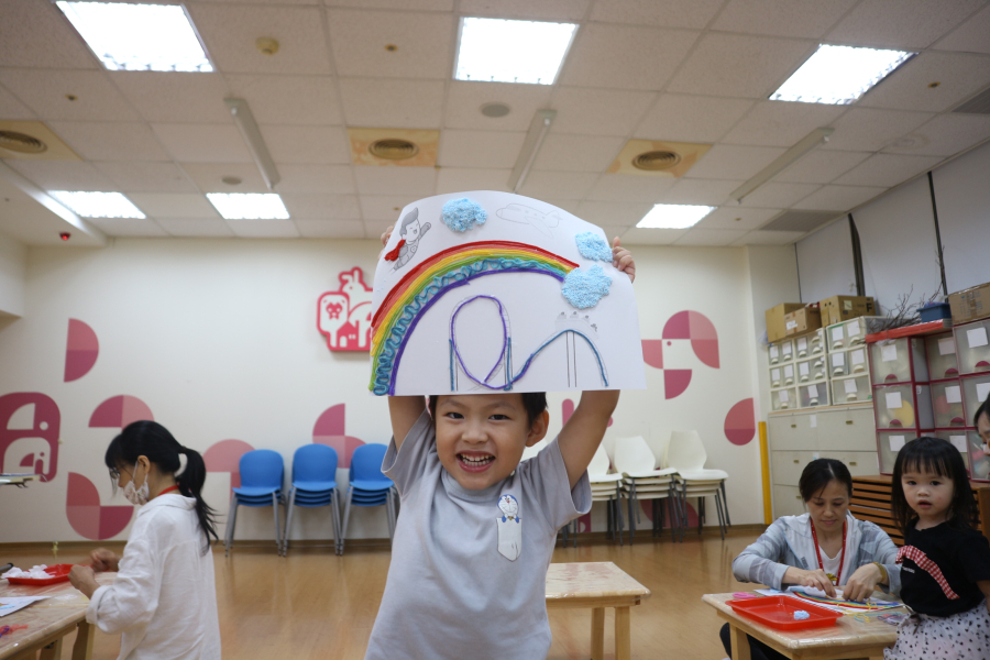 1141003(3)藝術創作：摸摸天空