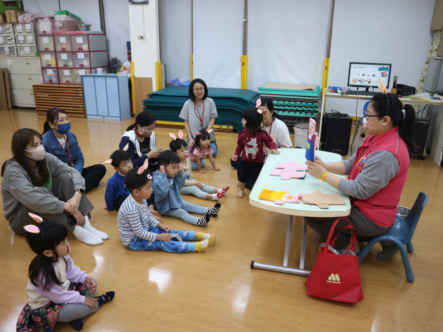 1150327(1)繪本時間：三隻小豬