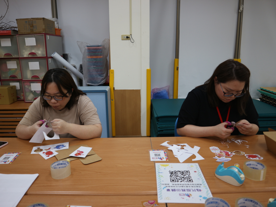 1140808(2)安全玩具自已做—紙盒變變變（海洋世界）