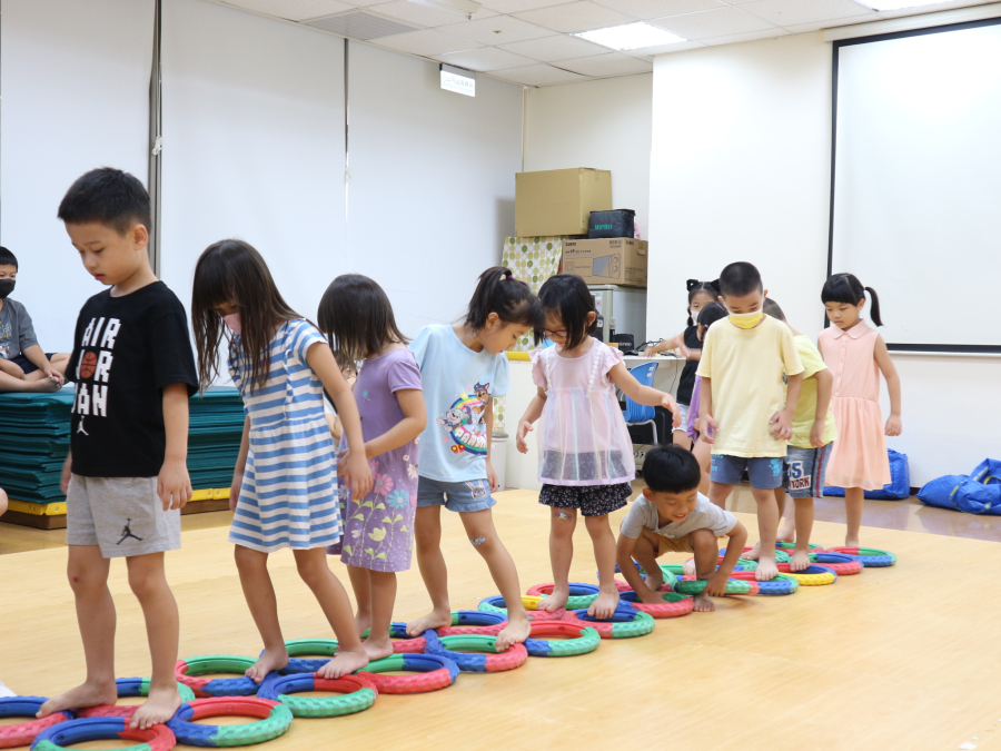 1140809(1)親子遊戲：體能–快樂動一動