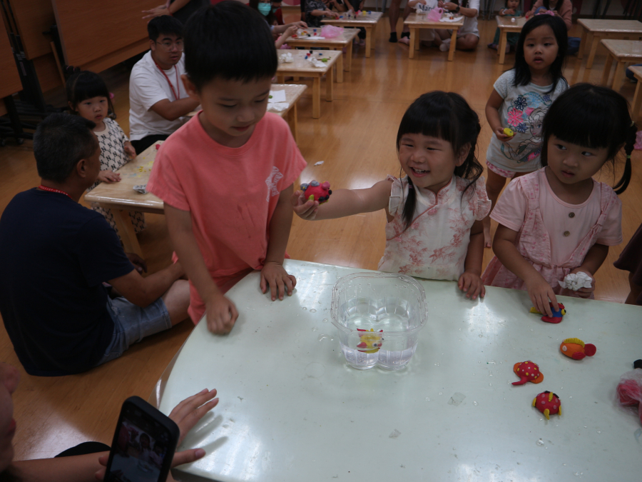 1140720(3)藝術創作：捏塑-魚兒水中游