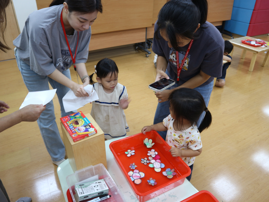 1150522(1)親子STEAM：紙花開花了