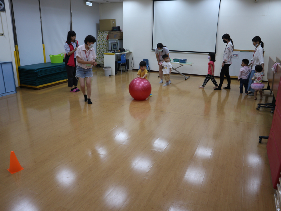 1140918(2)幼兒安全體能遊戲
