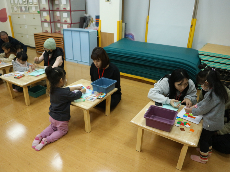 1150107(2)繪本時間：認識顏色－大象艾瑪