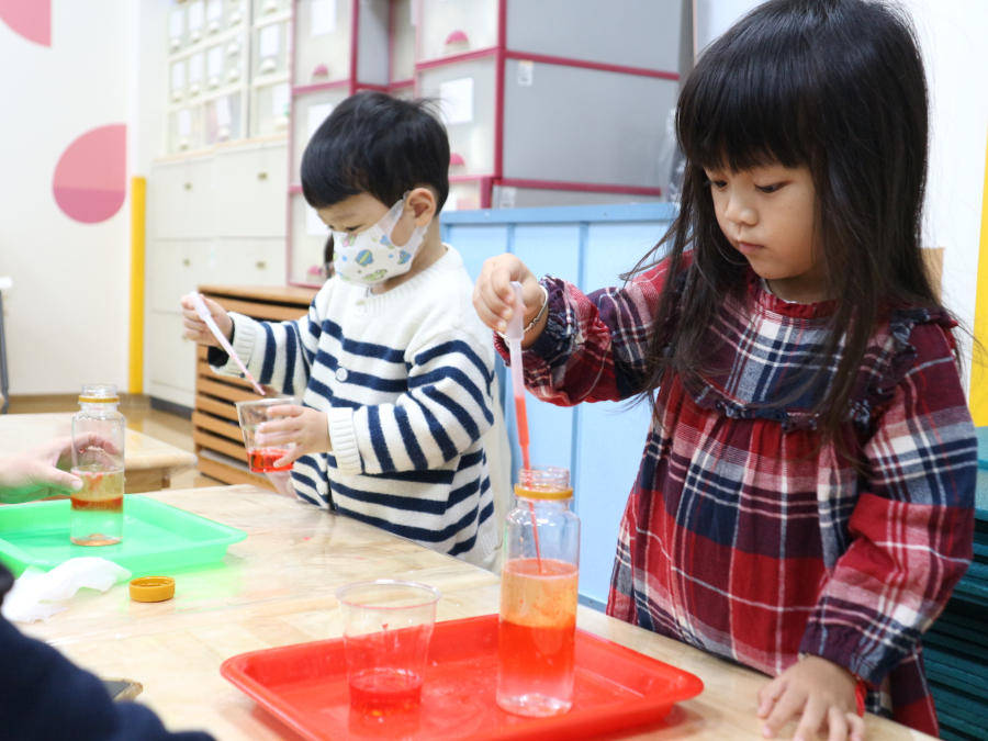 1150114(2)親子STEAM：和凱比一起玩科學－酸鹼中和派對