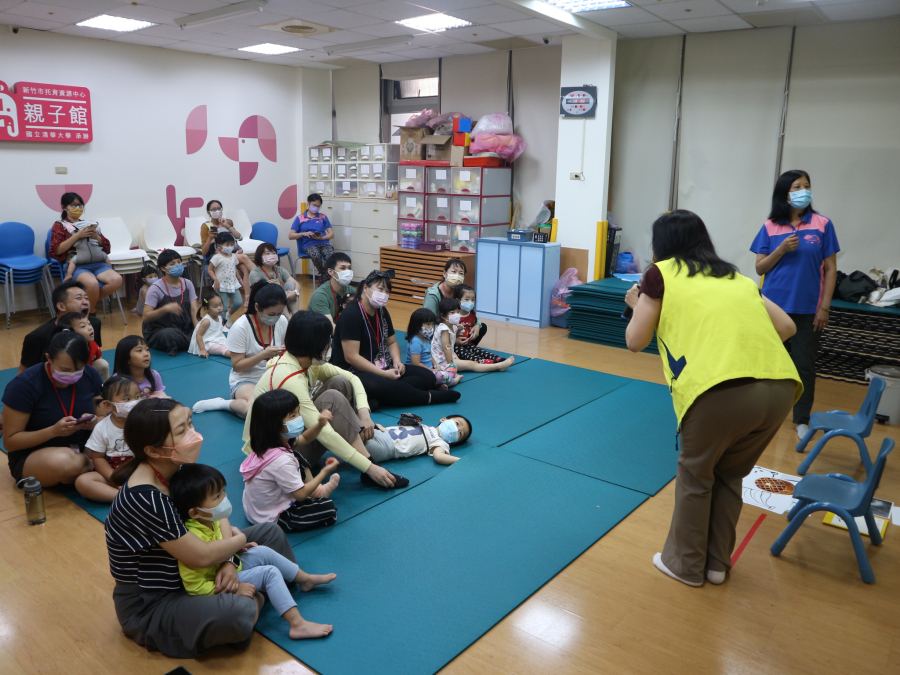 1120602(3)繪本時間：客語繪本－鼠小弟的鬆餅派對