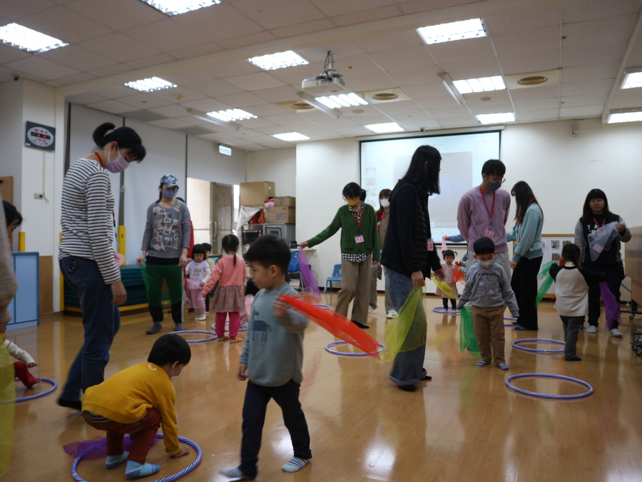 1150130(1)親子遊戲：吉慶有魚～魚兒魚兒水中游