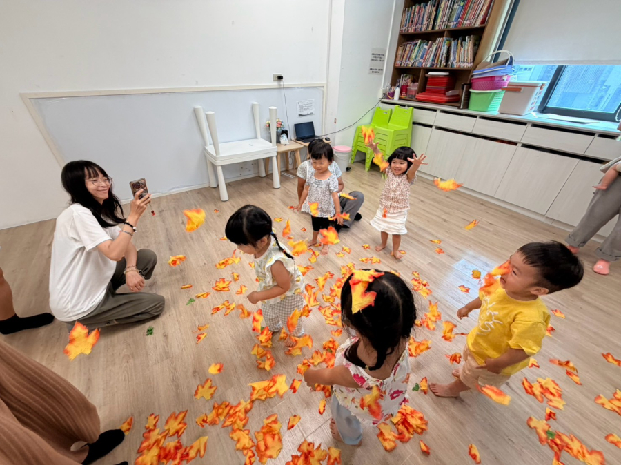 蟬兒吱吱叫