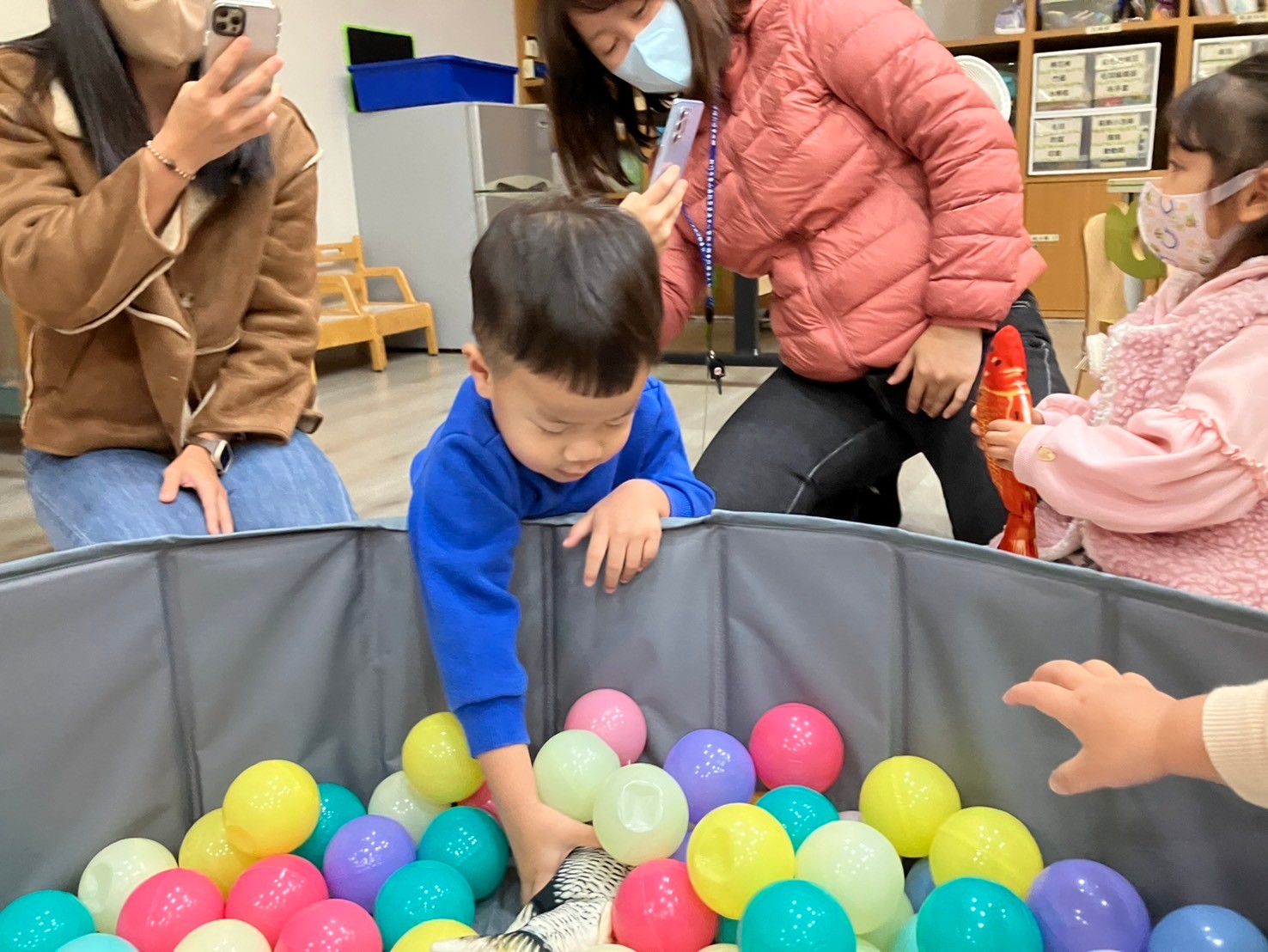 親子活動-認知：輕黏土：小魚磁鐵