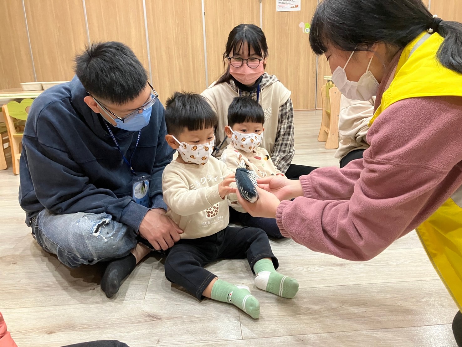 親子活動-認知：輕黏土：小魚磁鐵