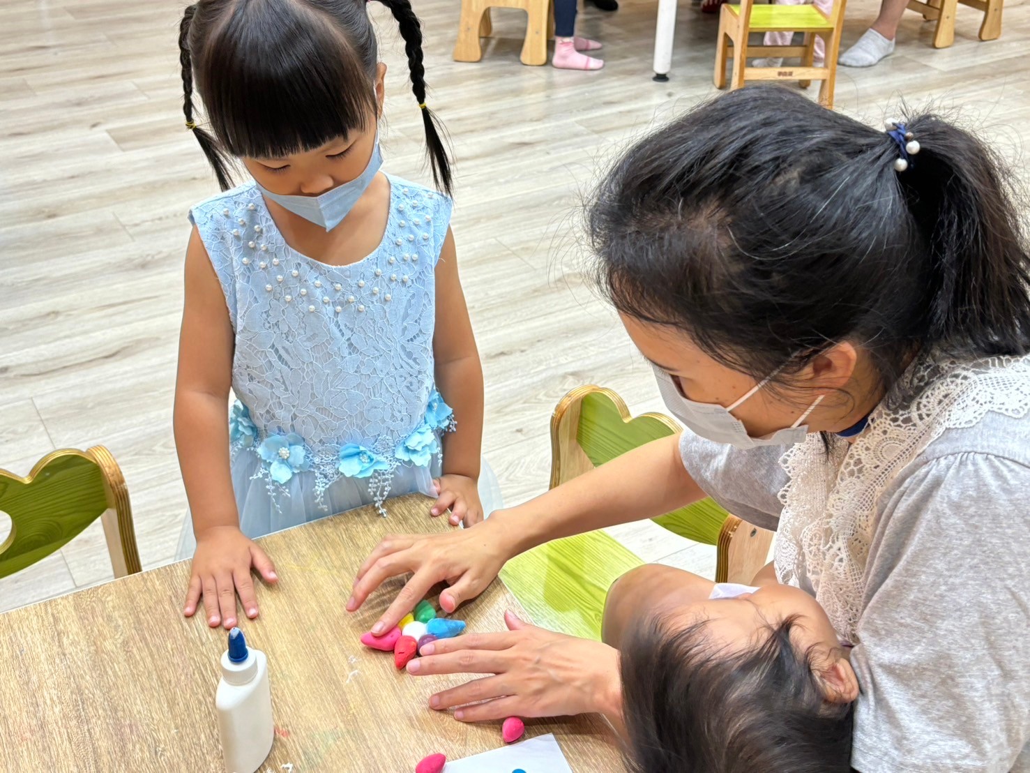 親子活動-美感：輕黏土：顏色大冒險