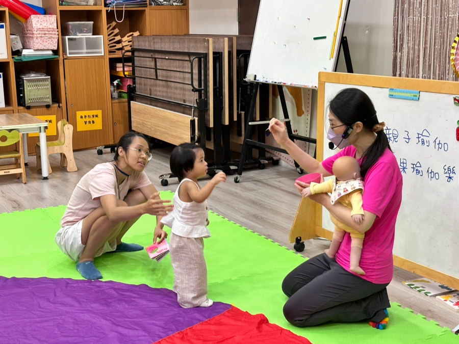 親子活動-體能：寶寶瑜伽~蔬果樂園