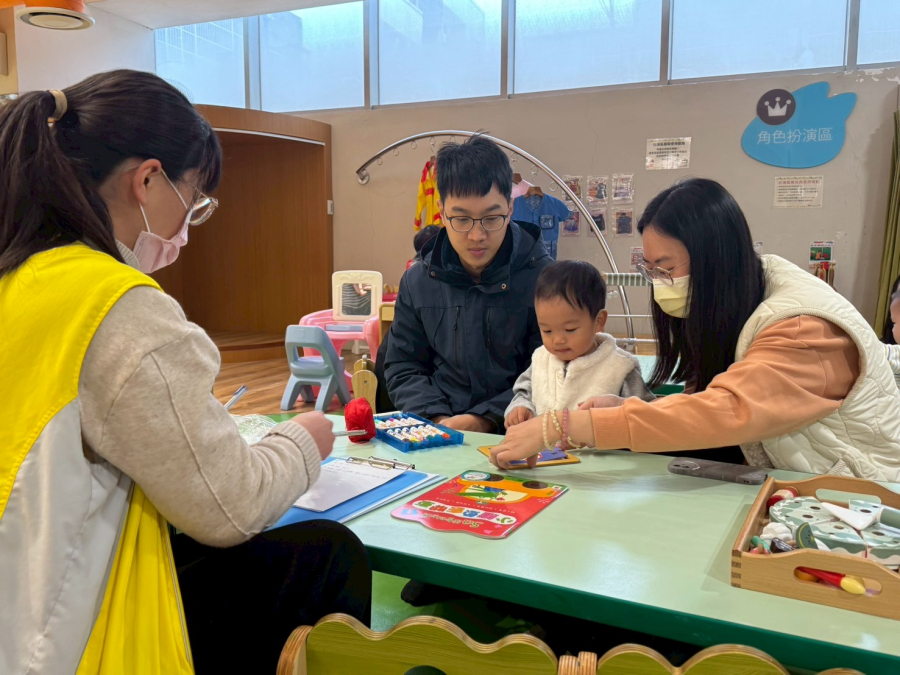 LINE_ALBUM_1140122兒童發展筁����|������|��|