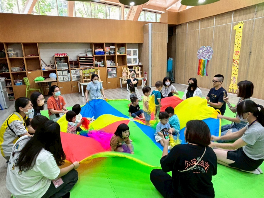 LINE_ALBUM_1140605親子活動-體能k&ˢbG>k#ScU5
