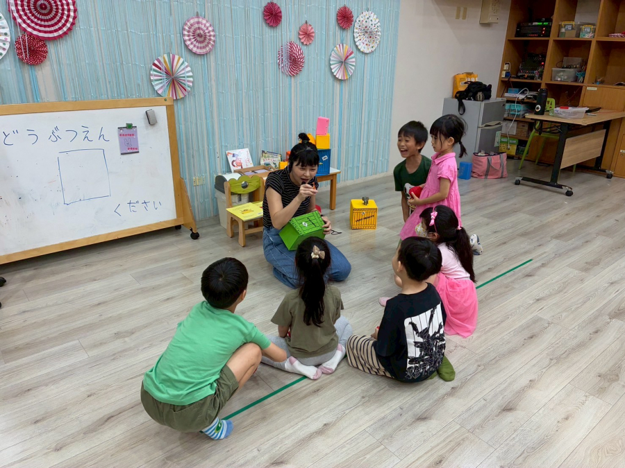 LINE_ALBUM_1140713親子活動-繪本故事`vɮ{ZnX�^x��Y�.y�NK�[Kah{`|�_250713_5_