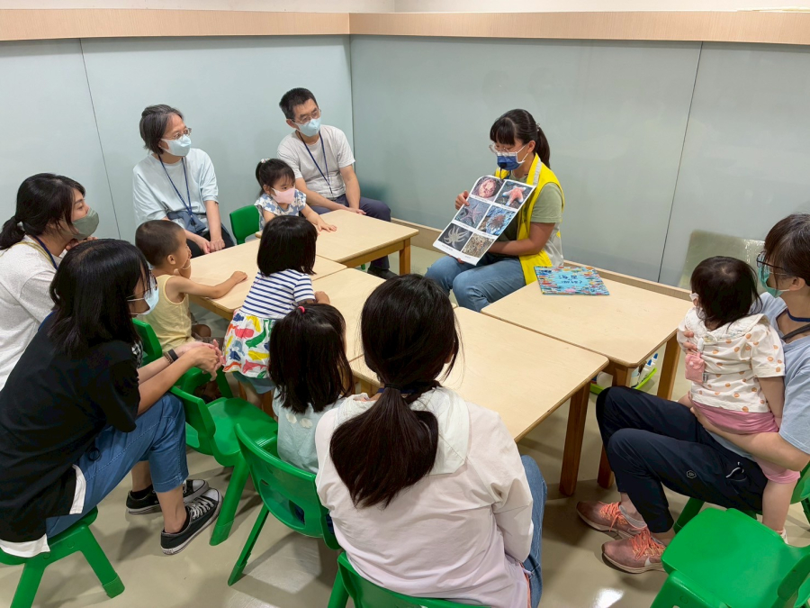 LINE_ALBUM_1140806親子活動-潑彩教室��k��=�k[v�'�̍L�̌