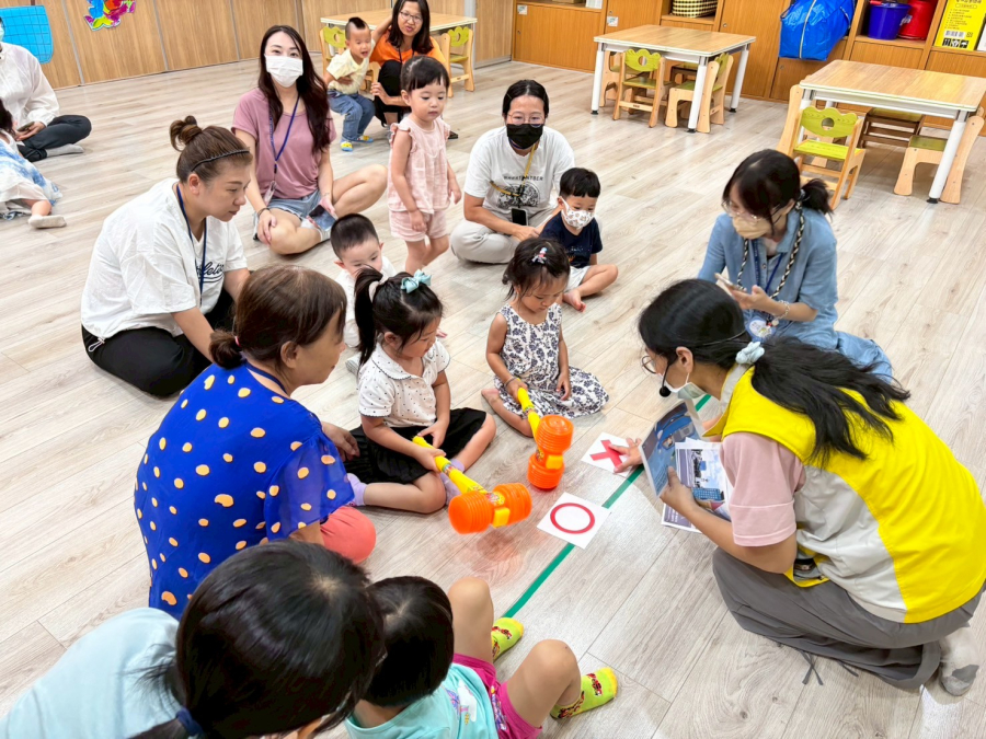 LINE_ALBUM_1140801育兒指導-認識交通安全_250801_6_