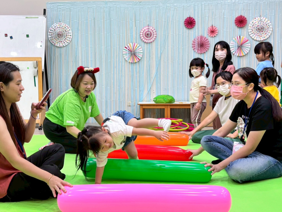 LINE_ALBUM_1140812親子活動-體能��k�z����x��K�x���#S�%�