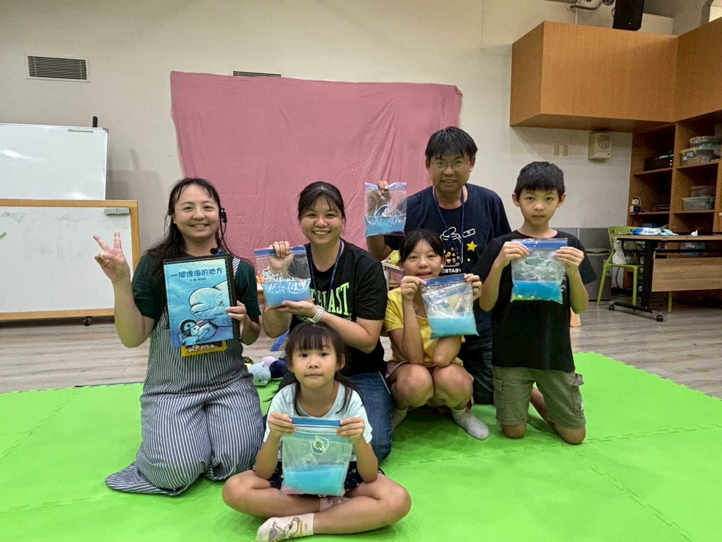 LINE_ALBUM_1140824親子活動-繪本故事`vɮYʎK�X�`����`^j�rÚZ�|������|�|