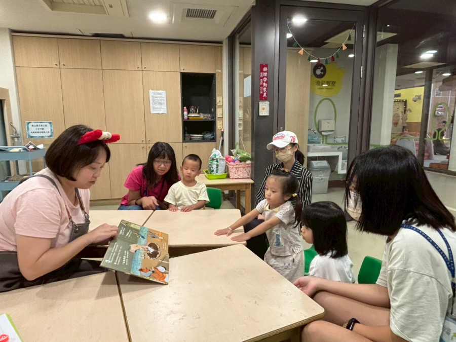 LINE_ALBUM_1140903親子活動-潑彩教室��k��=�{H^j�ޙ���#S�5�3