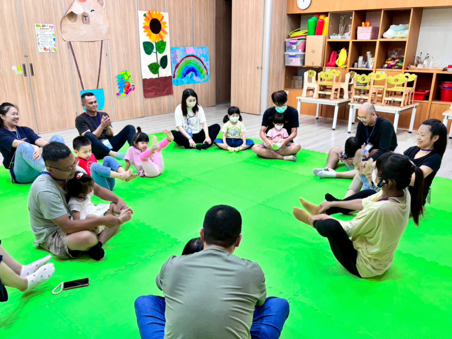 LINE_ALBUM_1141026親子活動-體能��k����f�*�|������|�