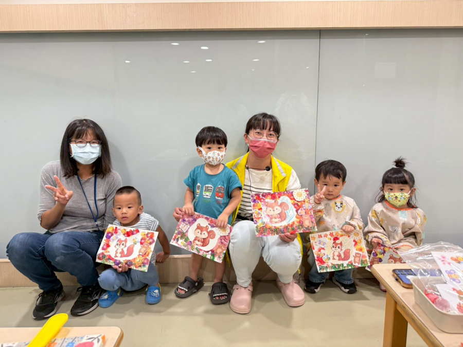 LINE_ALBUM_1141021親子活動-潑彩教室��k�+�j��=���Y�%�#S#��