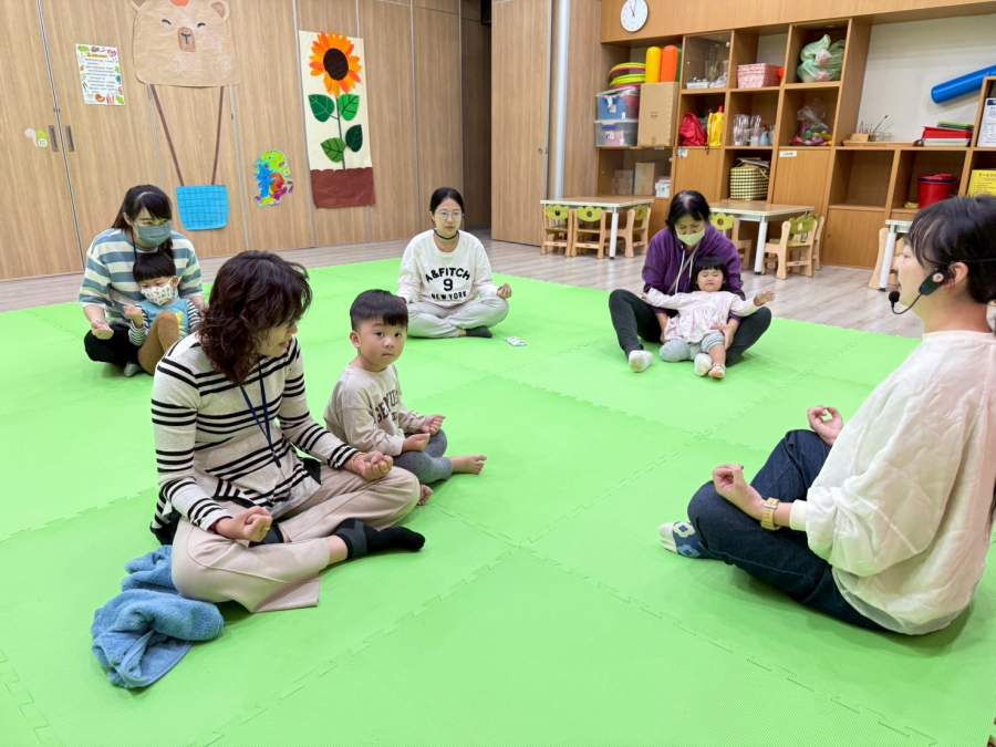 LINE_ALBUM_1141120育兒指導-孩子的簡單正`V�[U�#S#�3