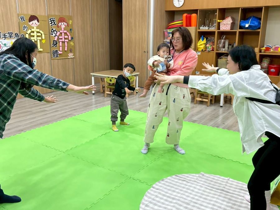 LINE_ALBUM_1150307親子教育講座-慢下`R�n�#9�cz �y�