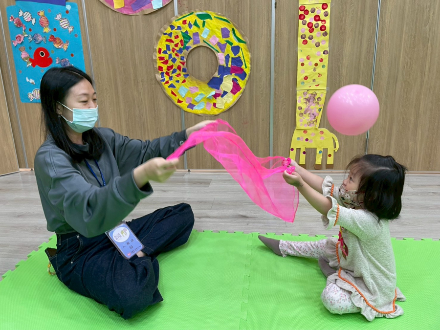 LINE_ALBUM_1150401親子活動-體能��k��y6� �g$�̍�W�L