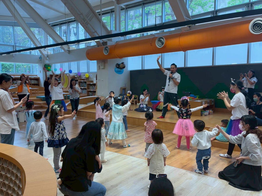 LINE_ALBUM_1150402兒童筁�ۚ��.T���=�i���y�N����K�nyX�%�#cC%�#�#c