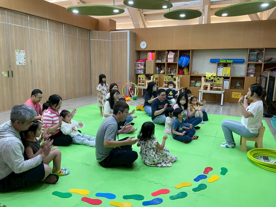 LINE_ALBUM_1150411親子活動-體能一起`R�nj�.Y�.x��#cC�C