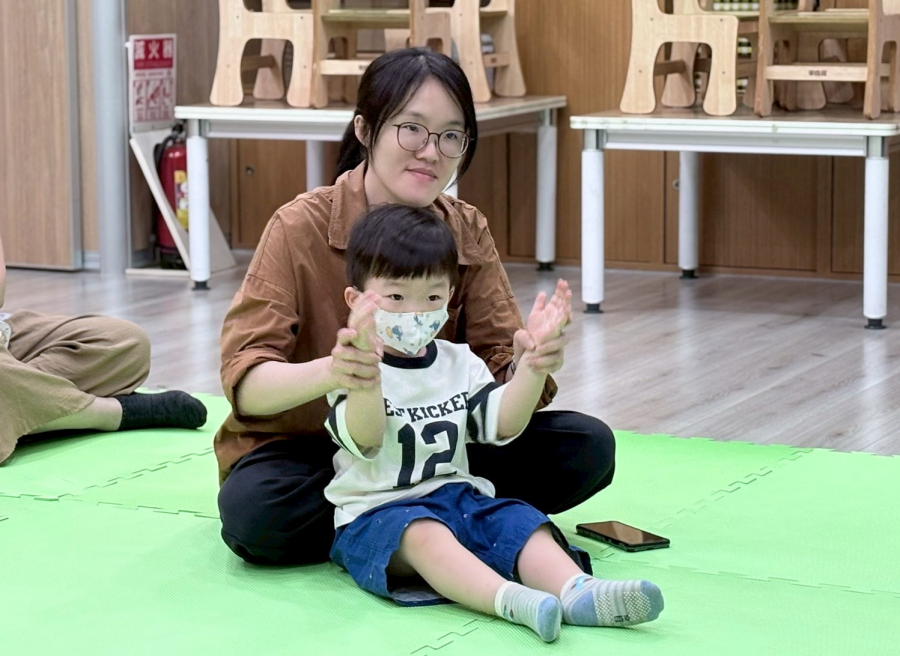 LINE_ALBUM_1150426育兒指導-當生`Z�큊�h�j���&�k��k���9. 9i*W̍�����