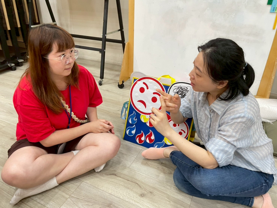 LINE_ALBUM_1150607親子教育講座-當生`Z�K`a��l�e�;`|�和孩子一起`b�7��c���K�j�*m��x��#ccu��