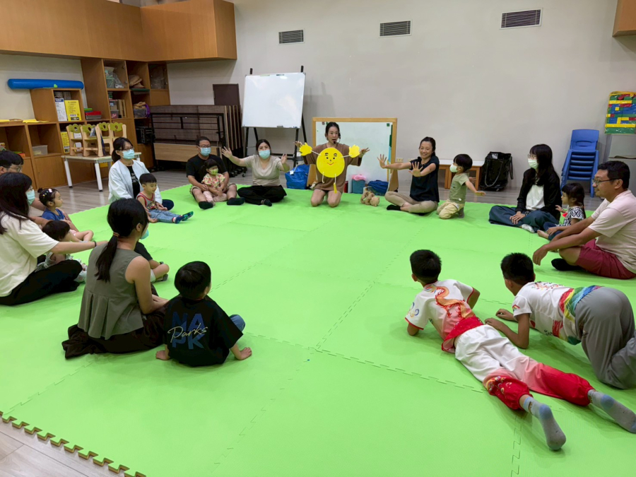 LINE_ALBUM_1150712親子活動-體能��k�.W�.W�ꭁ��N�變變��#cs%�#