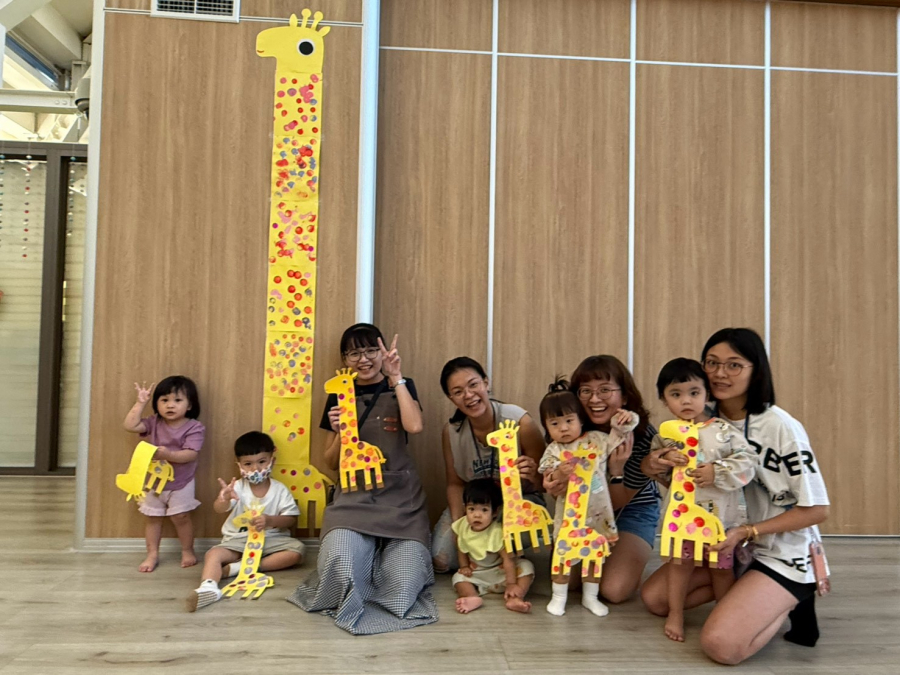 LINE_ALBUM_1150916親子活動-�;�}��&�m��頭動到腳_260916_2_