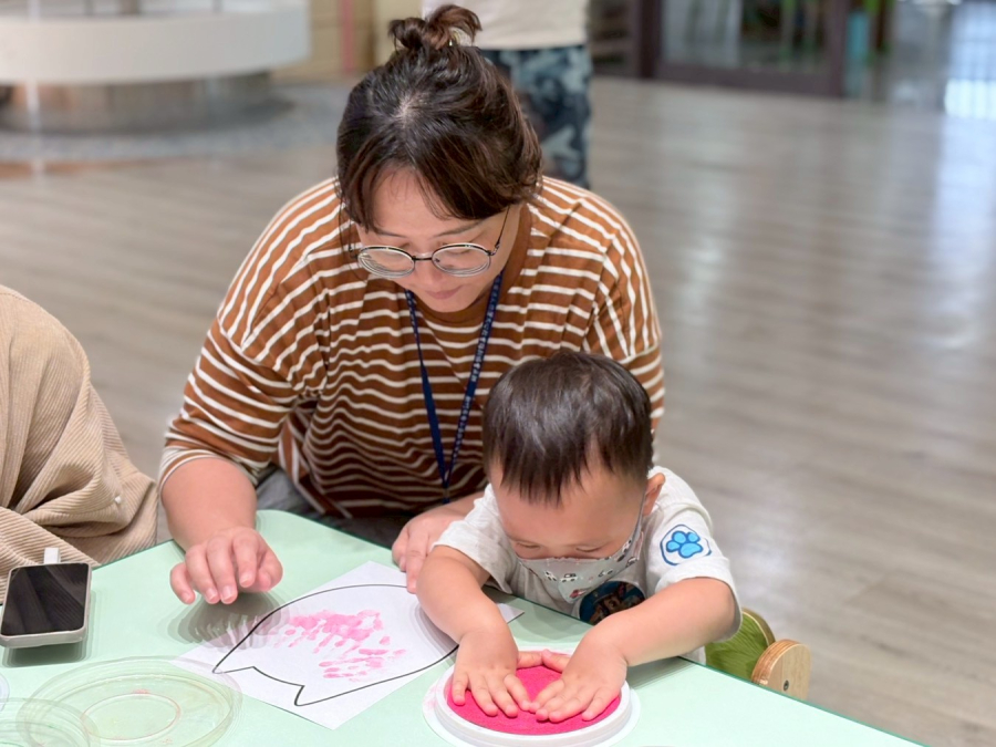 LINE_ALBUM_2026415_260415_10_