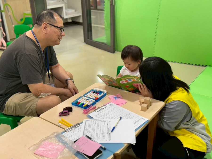 LINE_ALBUM__260416_1